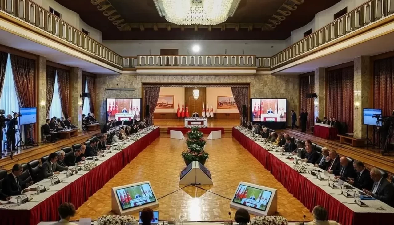 Milli Dayanışma, Kardeşlik ve Demokrasi Komisyonu 4 Aralık'ta toplanacak