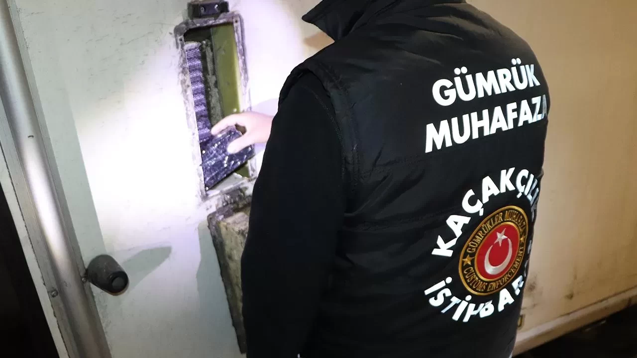 Gürbulak'ta 2,6 milyar lira değerinde yasak madde ele geçirildi