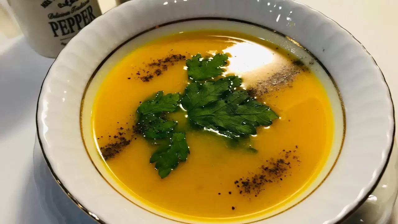 Balkabaklı Sütlü Çorba Bebeklerin Tatlı Krizi İçin Sağlıklı Çözüm