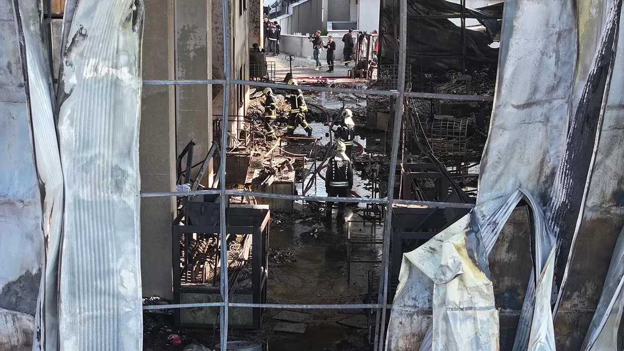 Kocaeli'de yangında hayatını kaybedenlerin otopsi işlemleri tamamlandı