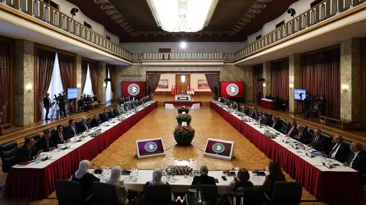 TBMM Milli Dayanışma Komisyonu'ndan ortak tepki: "Mesnetsiz ithamların karşısında duracağız"