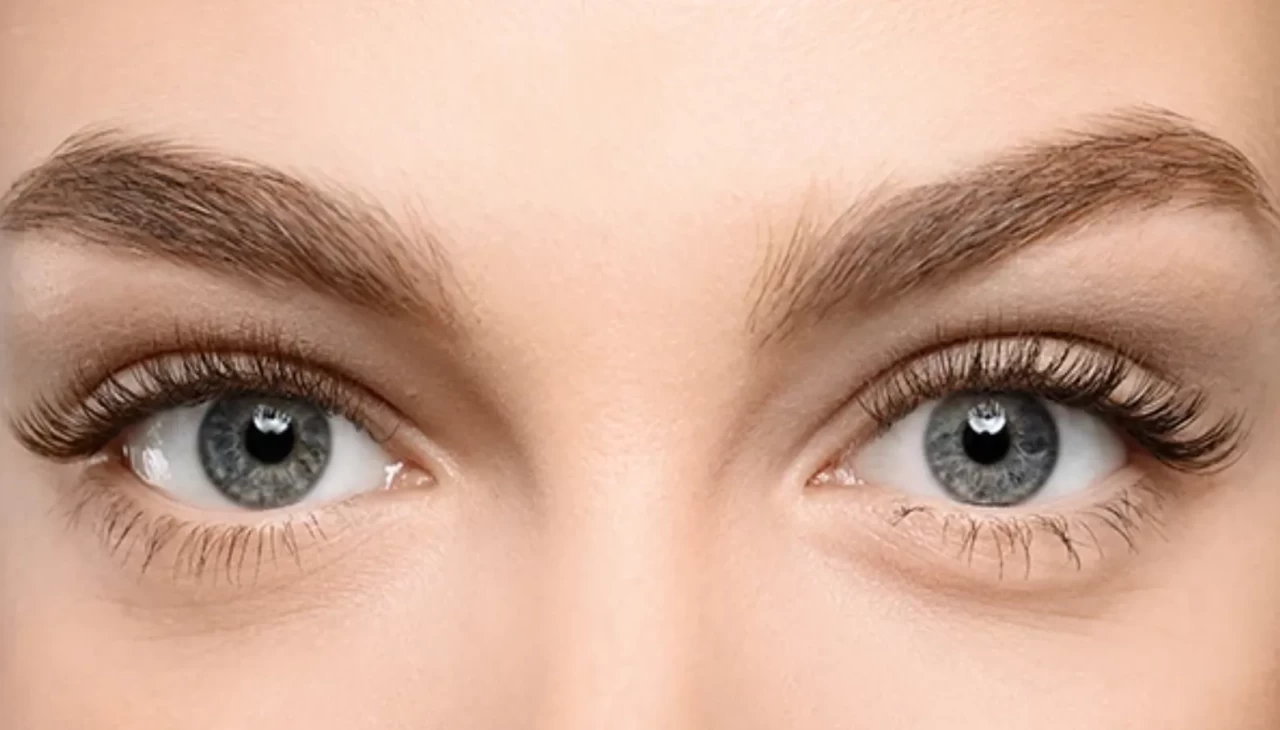 Kaş kirpik serumu almadan önce bunu deneyin! Sonuçlarına şaşıracaksınız