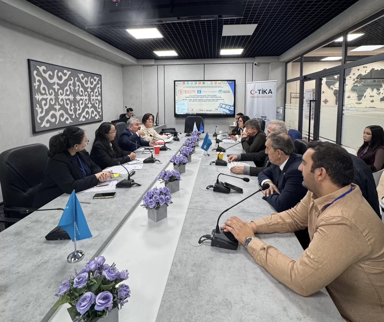 Kazakistan’da "5. Uluslararası Türk Dünyası İletişim ve Sanat Sempozyumu" düzenlendi