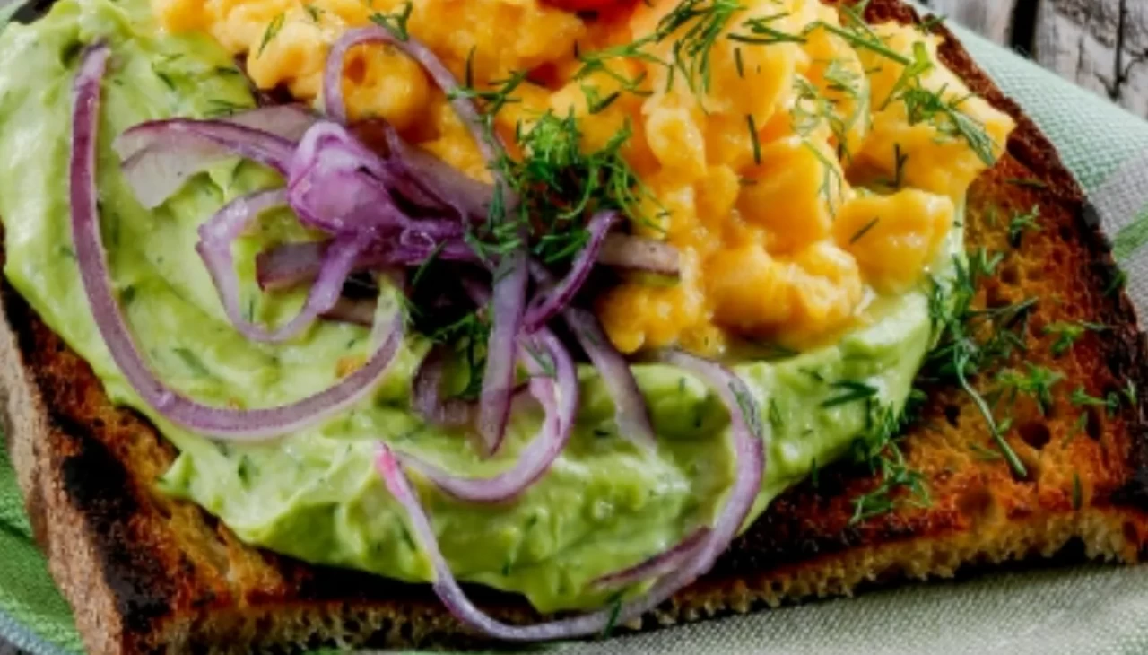 Sadece 5 dakikanızı alır! Gün boyu enerji veren 'Roket kahvaltı' tarifi