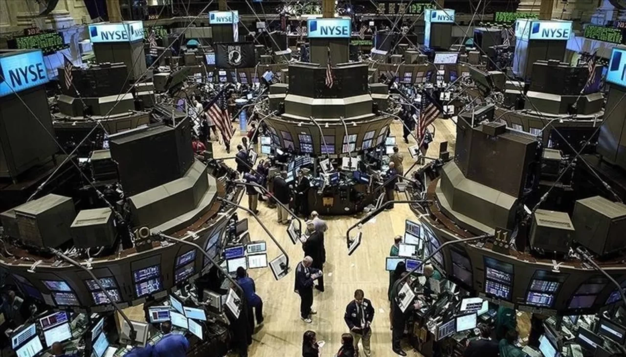 New York borsası faiz indirimi beklentileriyle günü yükselişle kapattı