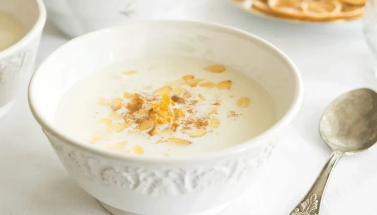 Bir tabakla yetinilmiyor! MasterChef’teki Karadeniz usulü sütlü fındık çorbası herkes bu tarifi arıyor!