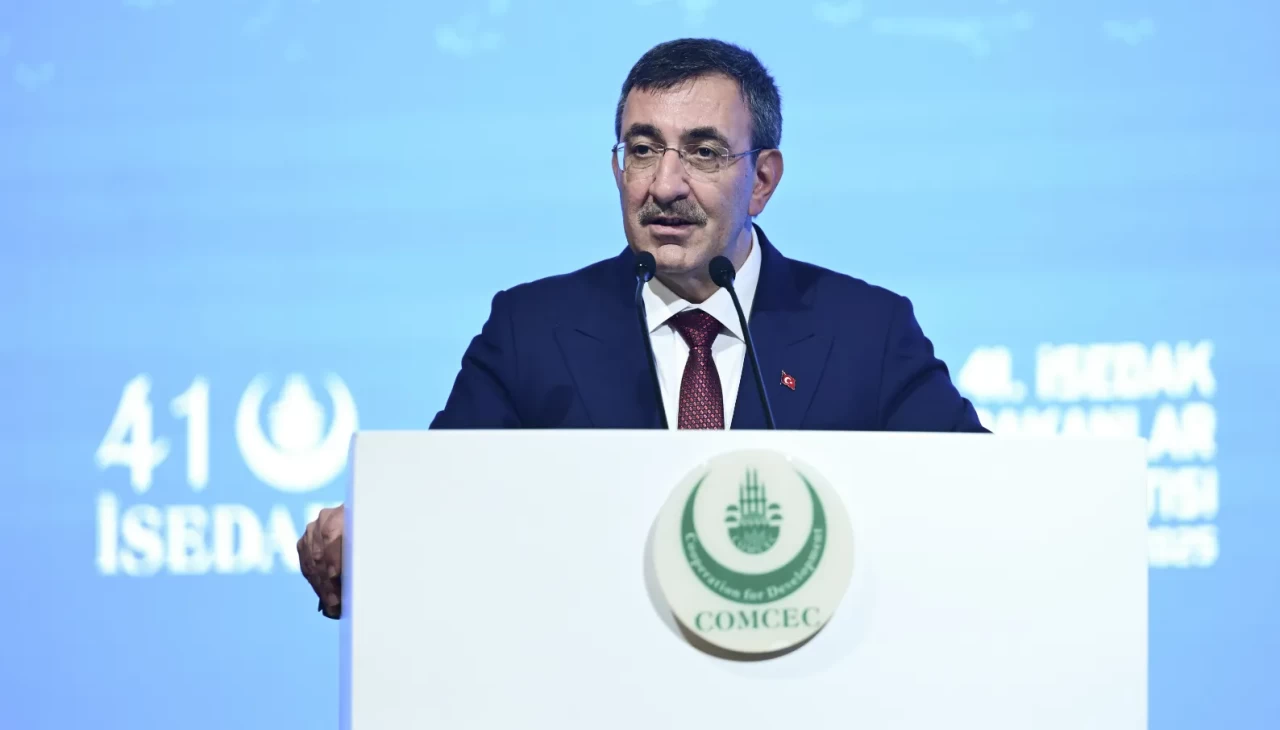 Cumhurbaşkanı Yardımcısı Yılmaz'dan CHP Genel Başkanı Özel'in açıklamalarına tepki