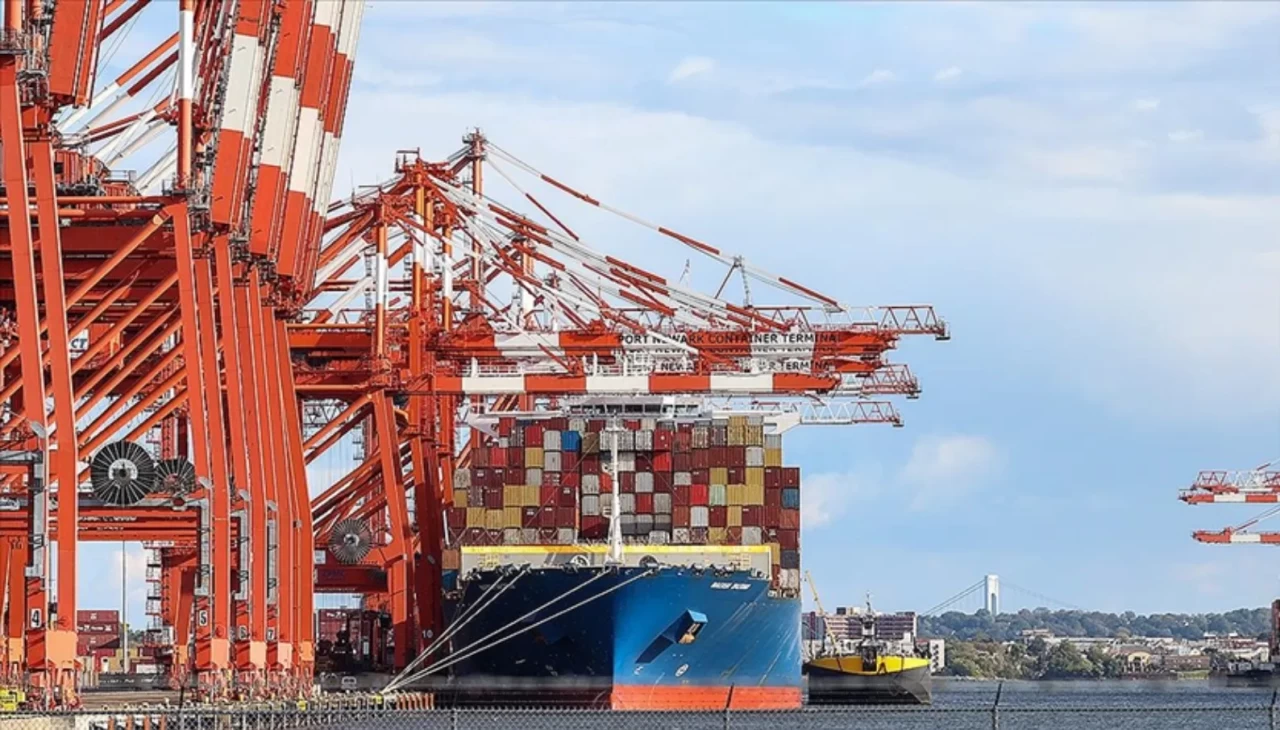 ABD, Çin’e tanınan 178 ürünlük gümrük vergisi muafiyetini 2026’ya uzattı