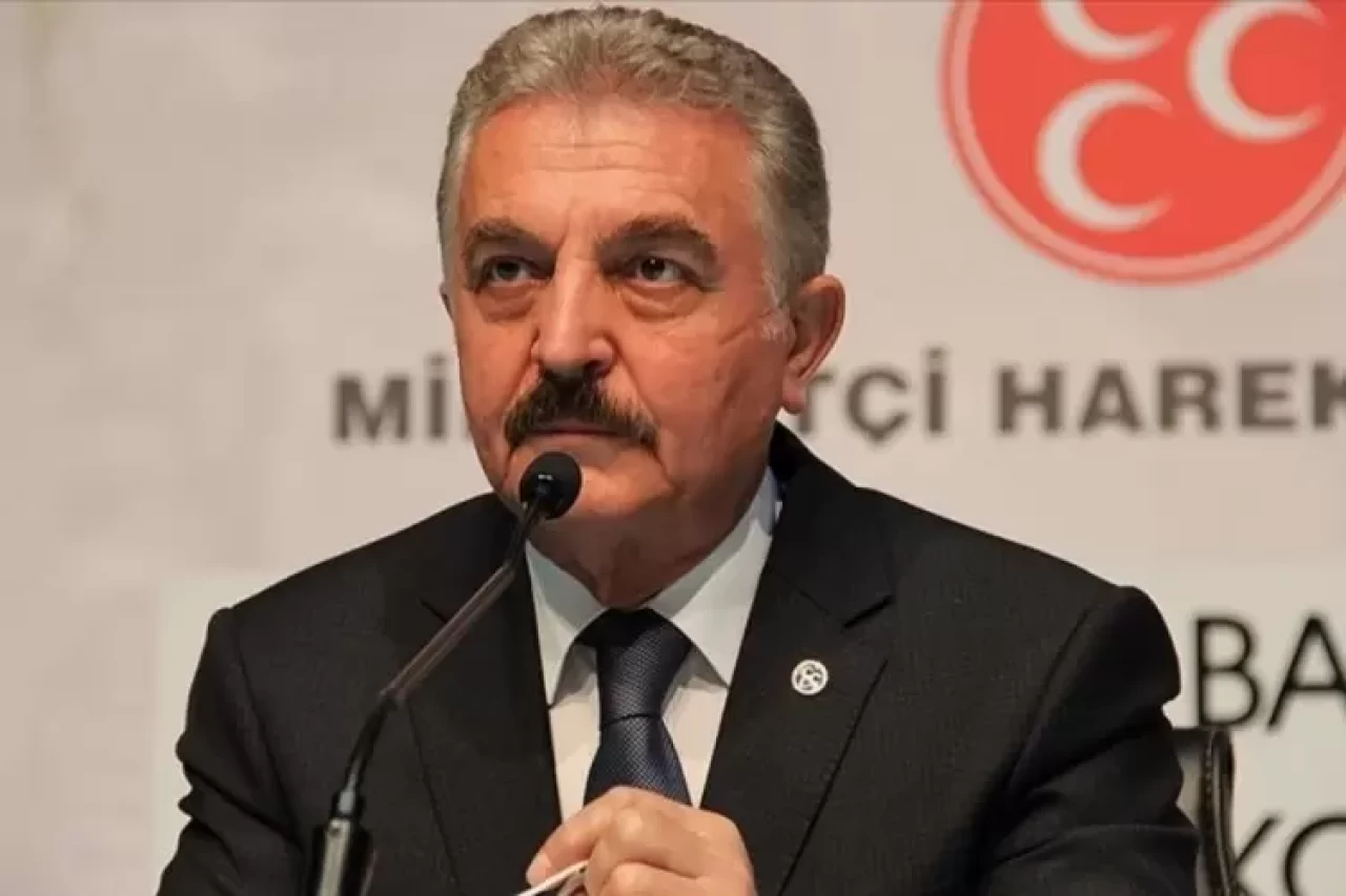MHP'li İsmet Büyükataman’dan 24 Kasım Öğretmenler Günü Mesajı