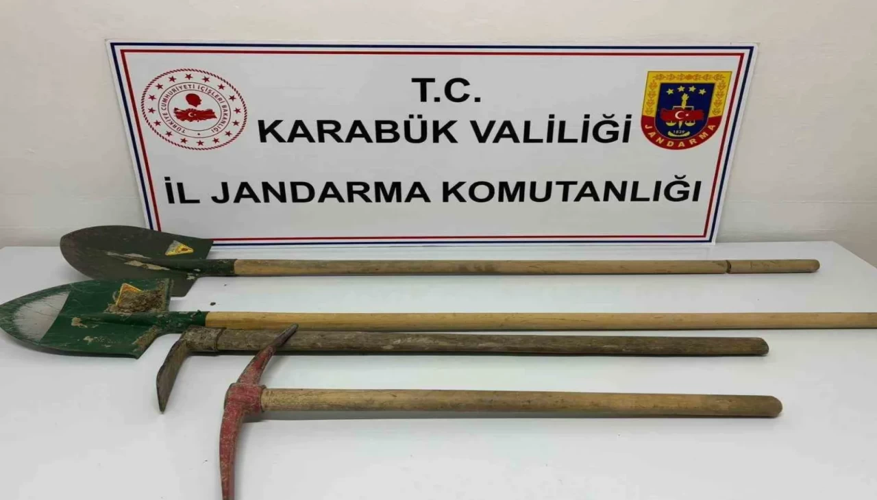 Karabük’te 3 kişi izinsiz kazı yaparken suçüstü yakalandı