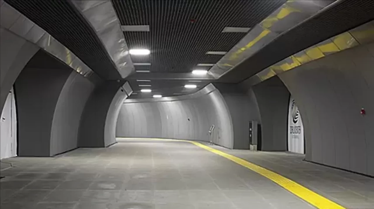 Metro tünelleri acil durumlarda sığınak olarak kullanılacak