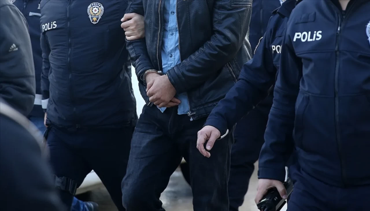 İş yerine patlayıcıyla saldırdılar! 10 şüpheli tutuklandı