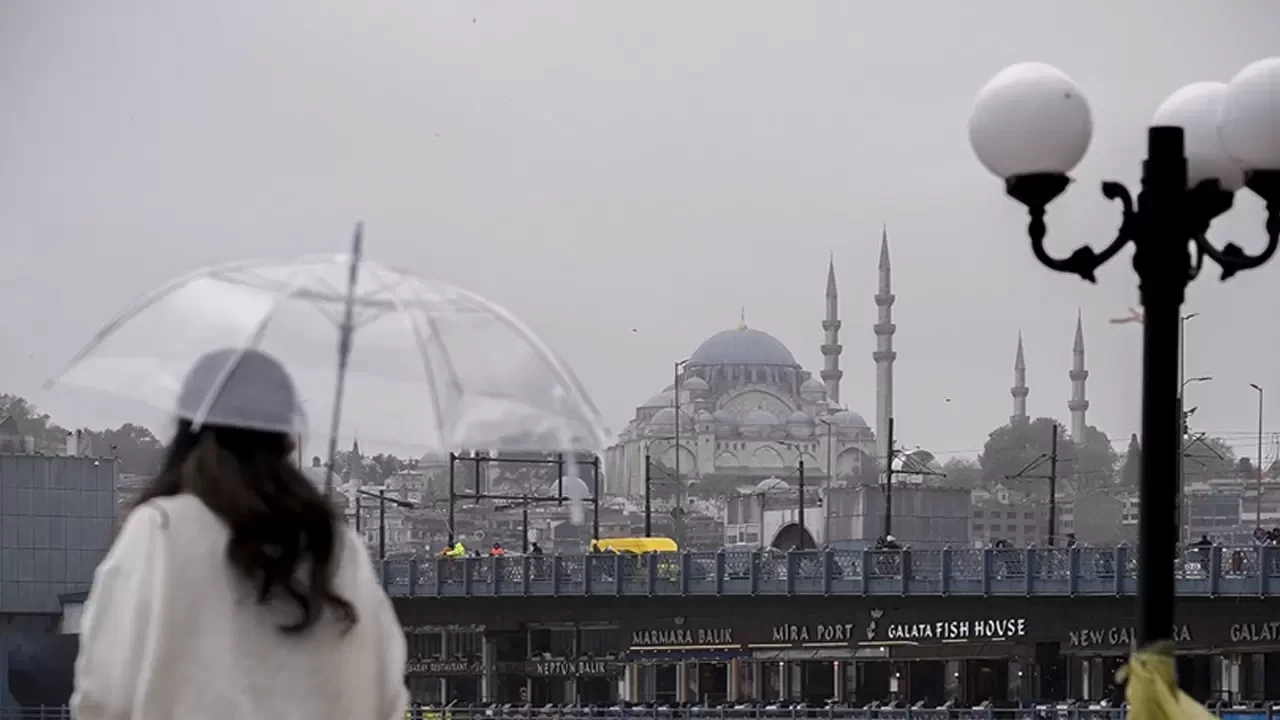 İstanbul'da yarın gök gürültülü sağanak yağış bekleniyor
