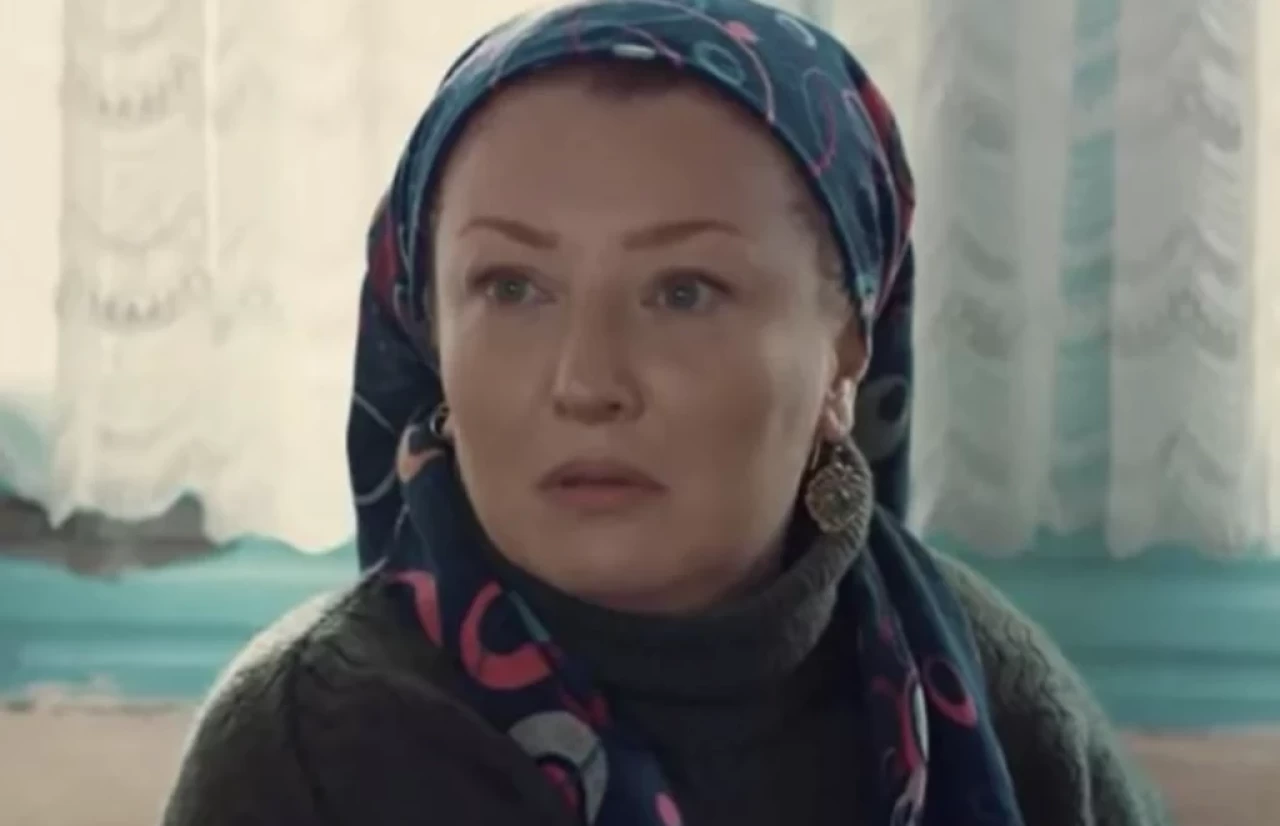 Gönül Dağı'nın Döndü'sü Feyza Işık Kimdir, Kaç Yaşında? Dizide Yeniden Kadroya Katılıyor!