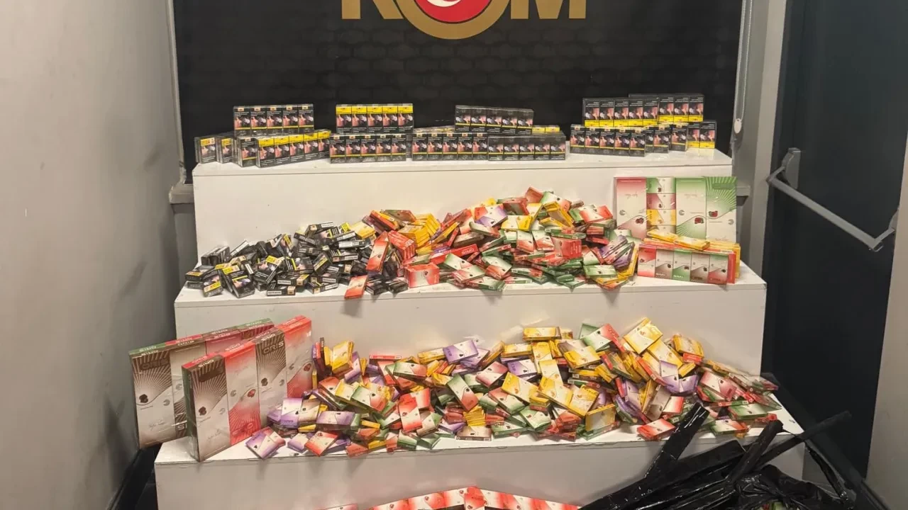 Kayseri'de 2 bin paket kaçak sigara piyasaya sürülmeden ele geçirildi