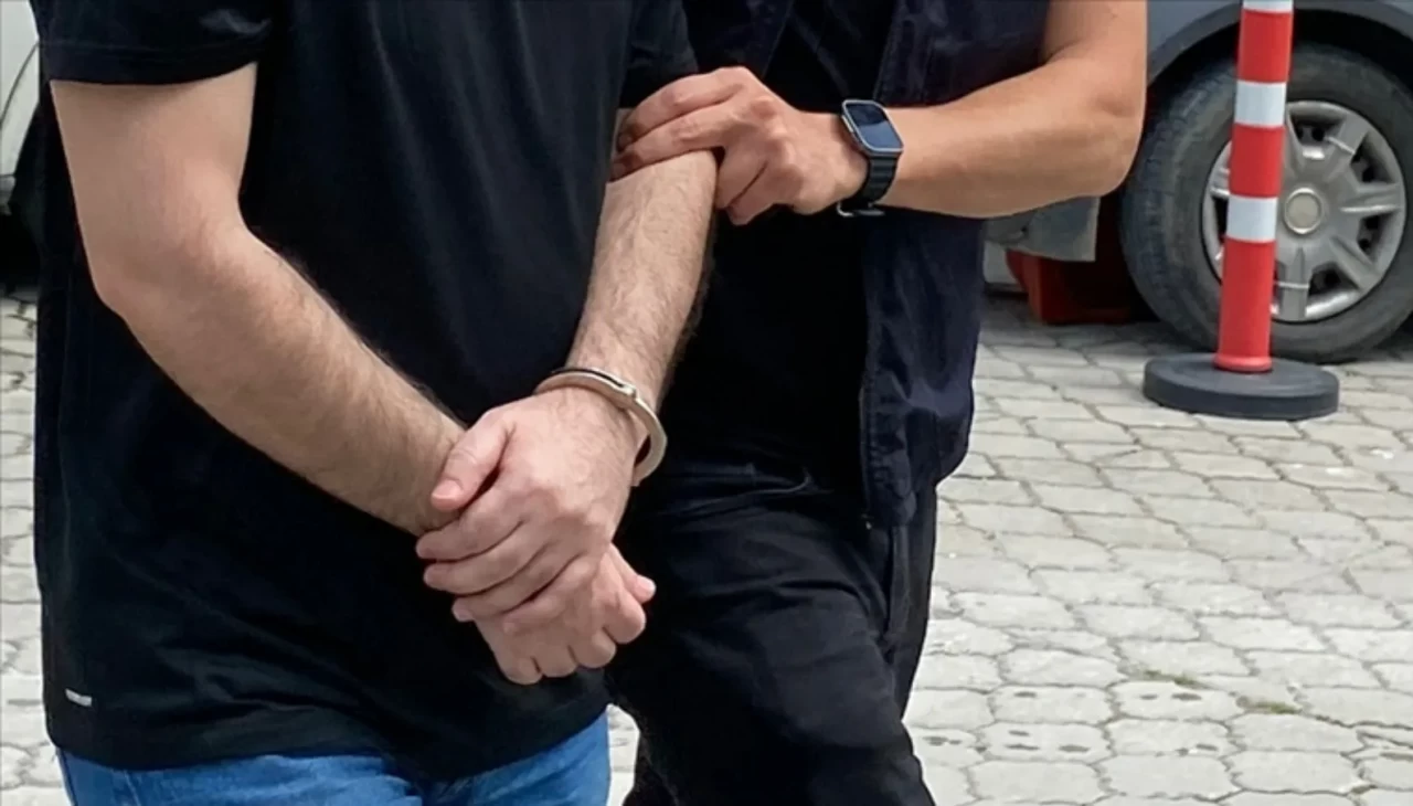 Sosyal medya kullanıcısı Emrah Peküs, Siirt'te gözaltına alındı