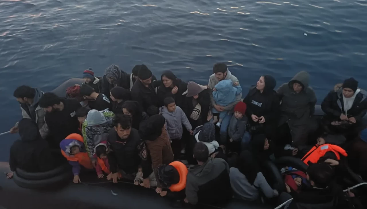 Çanakkale’de 42 düzensiz göçmen yakalandı