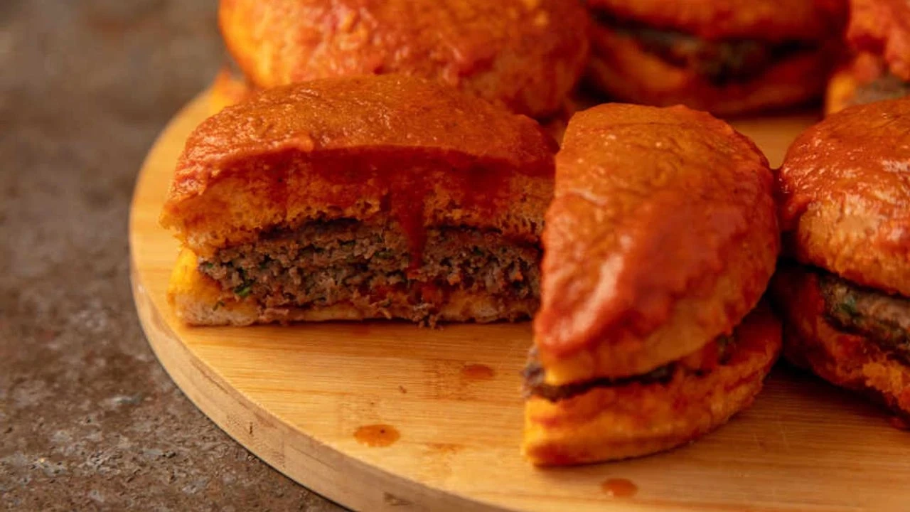 MasterChef usulü ıslak hamburger tarifi! Evde yapan bir daha dışarıdan yemiyor