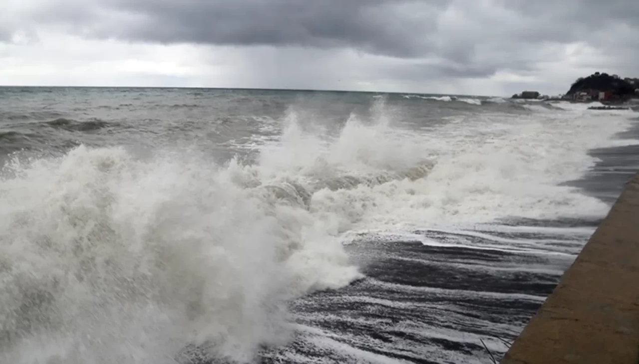 Meteorolojiden Batı Karadeniz, Marmara ve Kuzey Ege için fırtına uyarısı