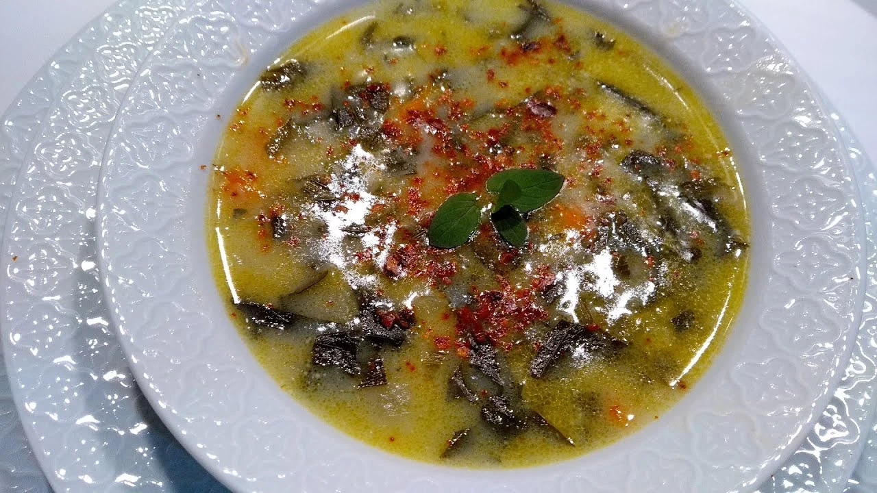 Kışın Bağışıklığı Güçlendiren Çorba: Kereviz Sapı Şifa Kaynağı