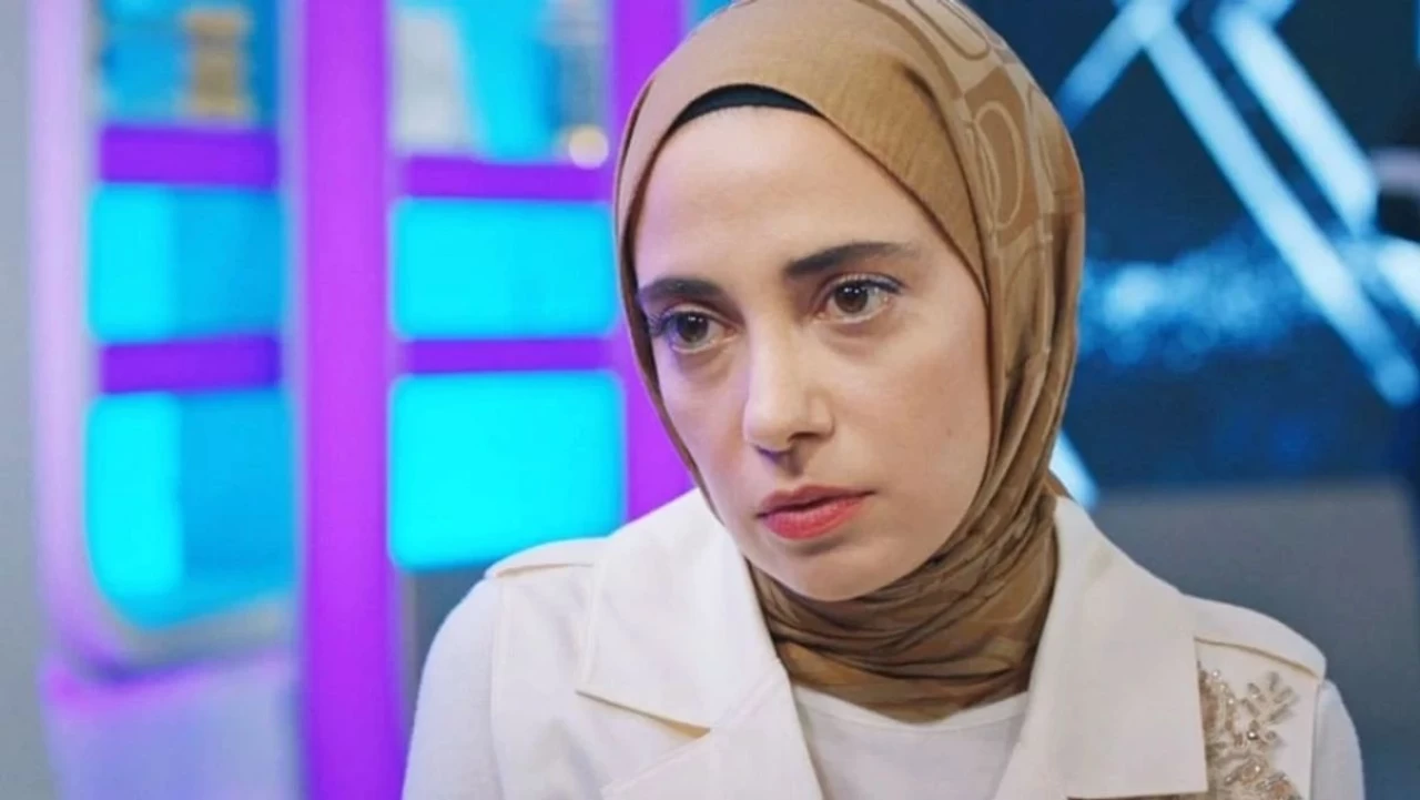 Kızılcık Şerbeti'nde büyük skandal! Nursema, Firaz'ın ihanetiyle yüzleşecek! Firaz ve Nursema boşanacak mı?