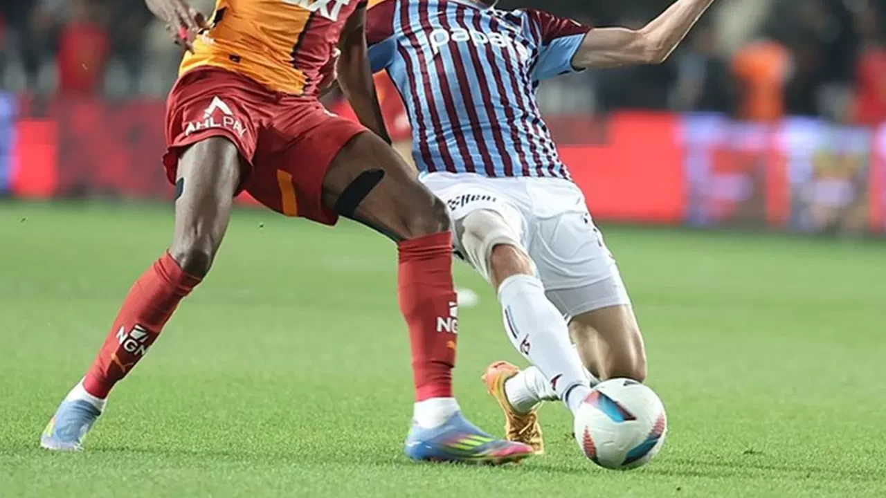 Süper Lig'de Galatasaray-Trabzonspor maçında ilk 11'ler belli oldu
