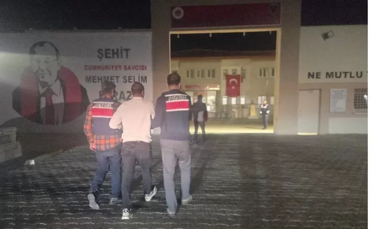 Kırşehir’de terör suçundan aranan şahıs jandarma operasyonuyla yakalandı