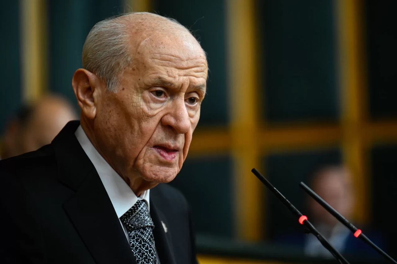 MHP Lideri Devlet Bahçeli'den 10 Kasım mesajı: “Aziz Atatürk’ün emaneti asla zedelenmeyecektir”