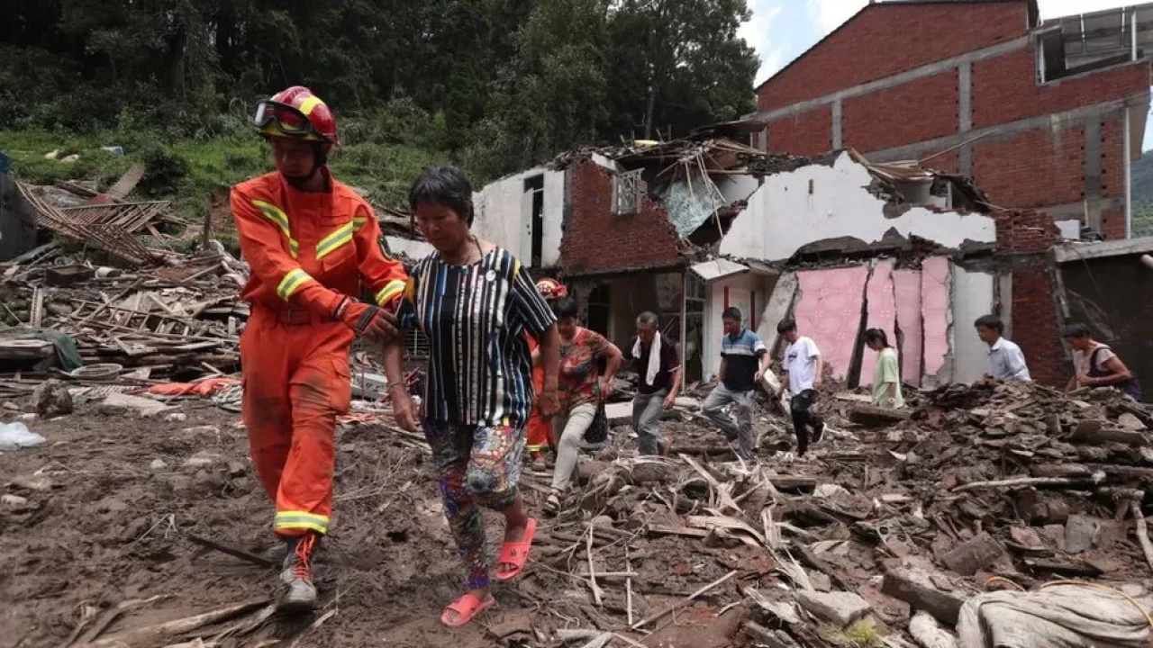 Kalmaegi Tayfunu Filipinler'de 26 can aldı