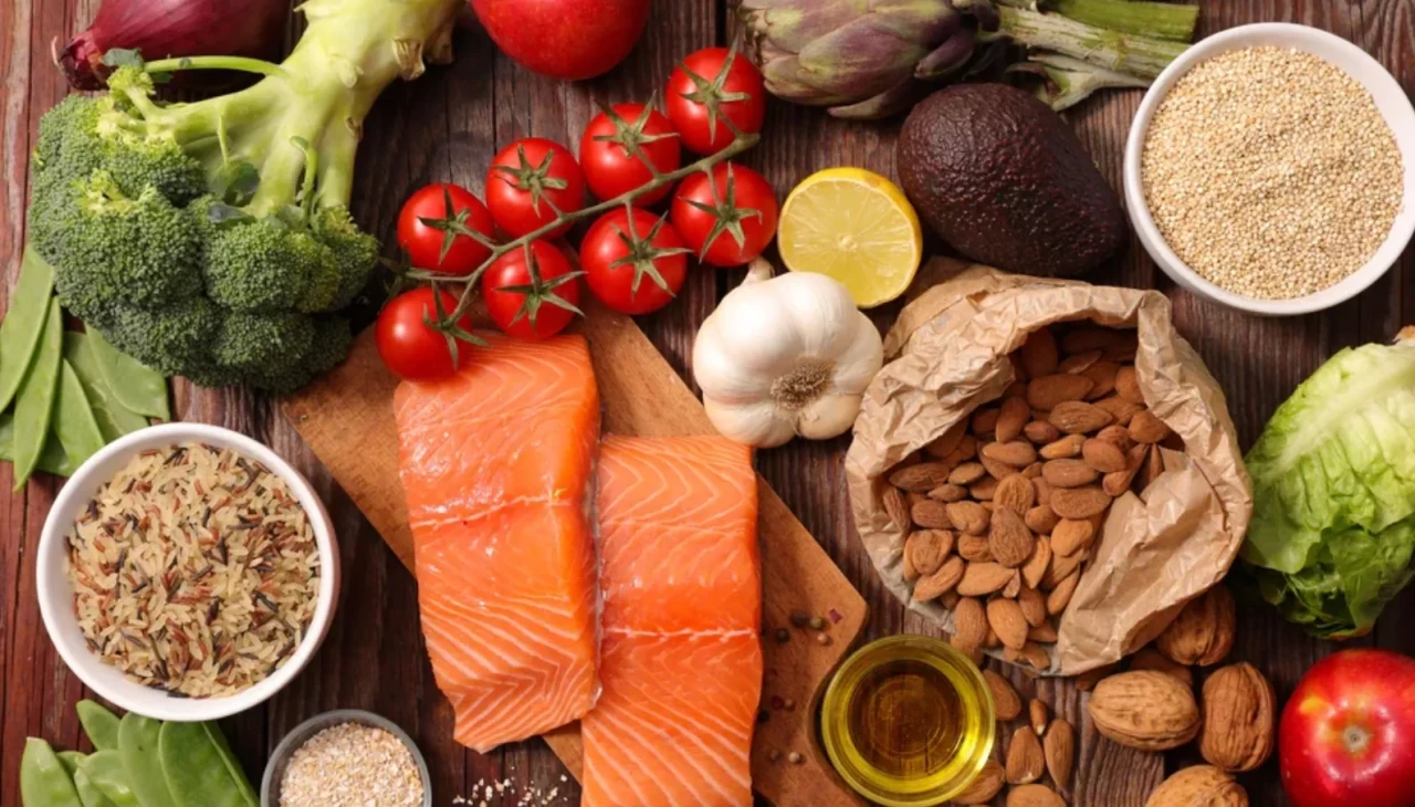 Halsizliğin nedeni meğer buymuş! Her gün yediğinizde vücudu yenileyen antiinflamatuar besinler