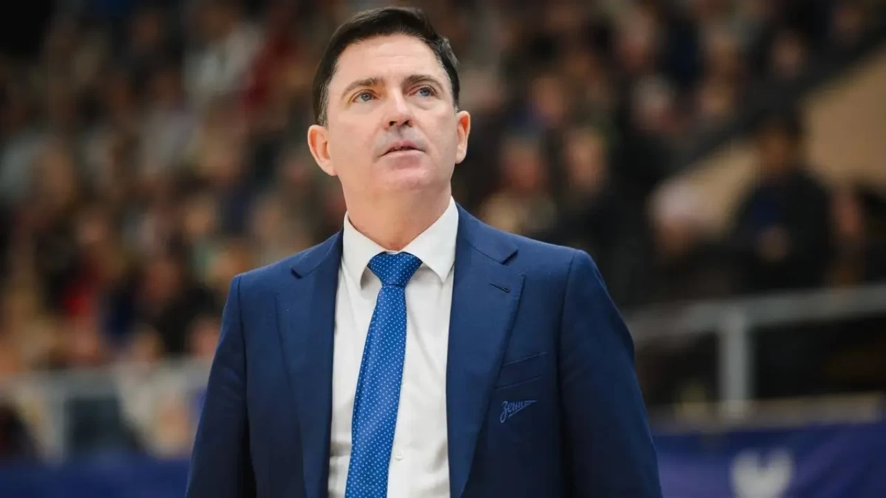 Barcelona, Xavi Pascual ile yeniden anlaştı: 2027-28’e kadar imzayı attı
