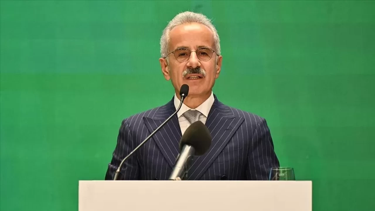 Bakan Uraloğlu: 2028’e kadar YHT ağıyla 27 il birbirine bağlanacak