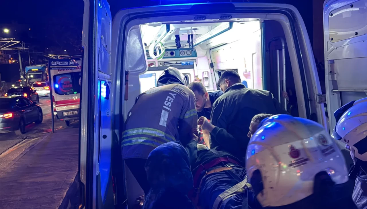 İstanbul Valiliğinden Beyoğlu'ndaki metro inşaatında meydana gelen çökme ile ilgili açıklama