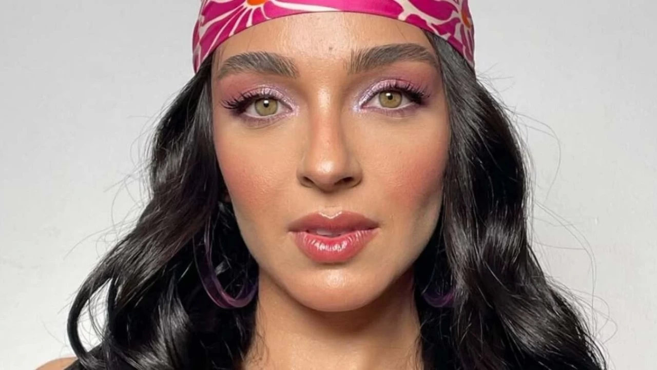 Begüm Akkaya Kimdir? Kaç Yaşında ve Hangi Dizilerde Rol Aldı?