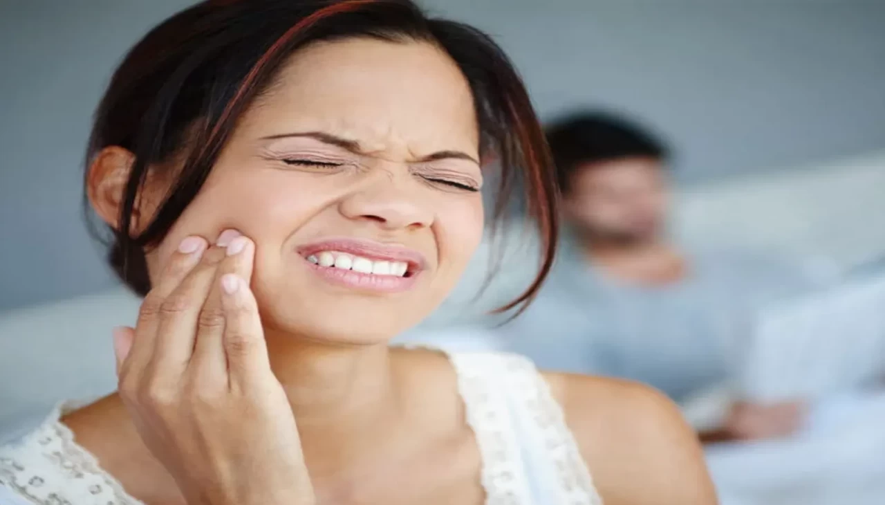 O sızı neden hep gece başlıyor? Diş hekimleri gerçek nedeni açıkladı