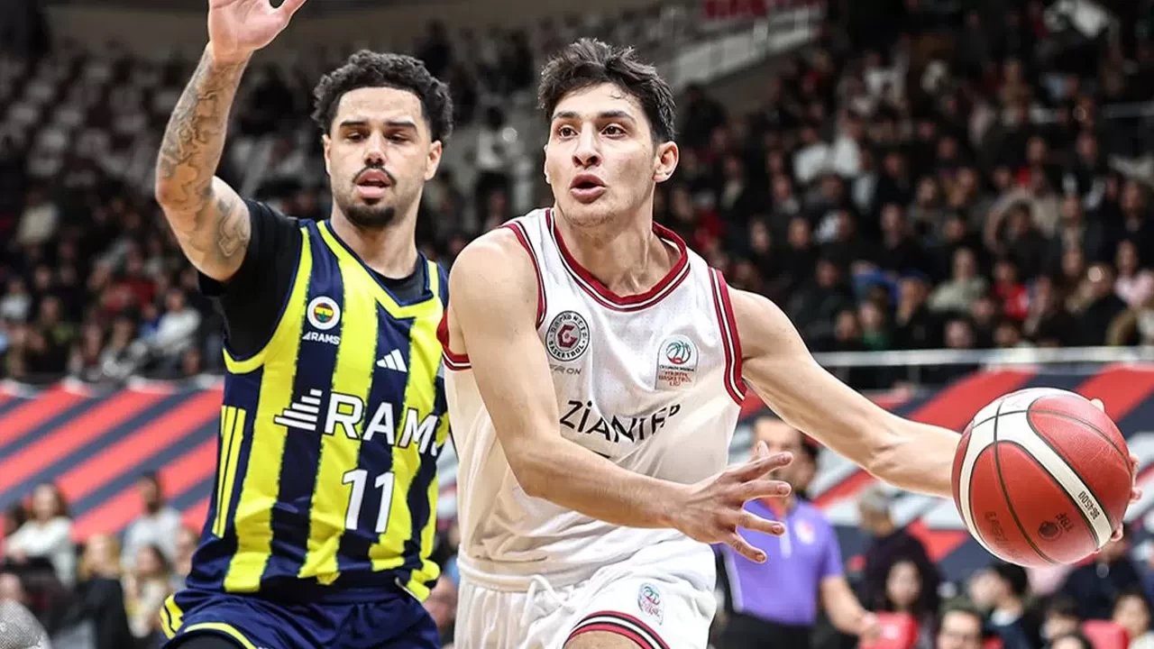 Gaziantep Basketbol, evinde Fenerbahçe Koleji’ni yıktı