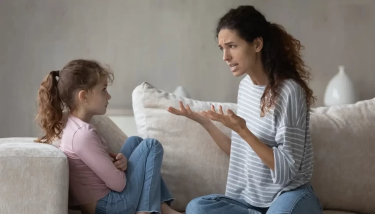 Her şeyi istediği gibi olsun diye direten çocuklara dikkat! Tek çocuk sendromunun en tehlikeli 6 işareti