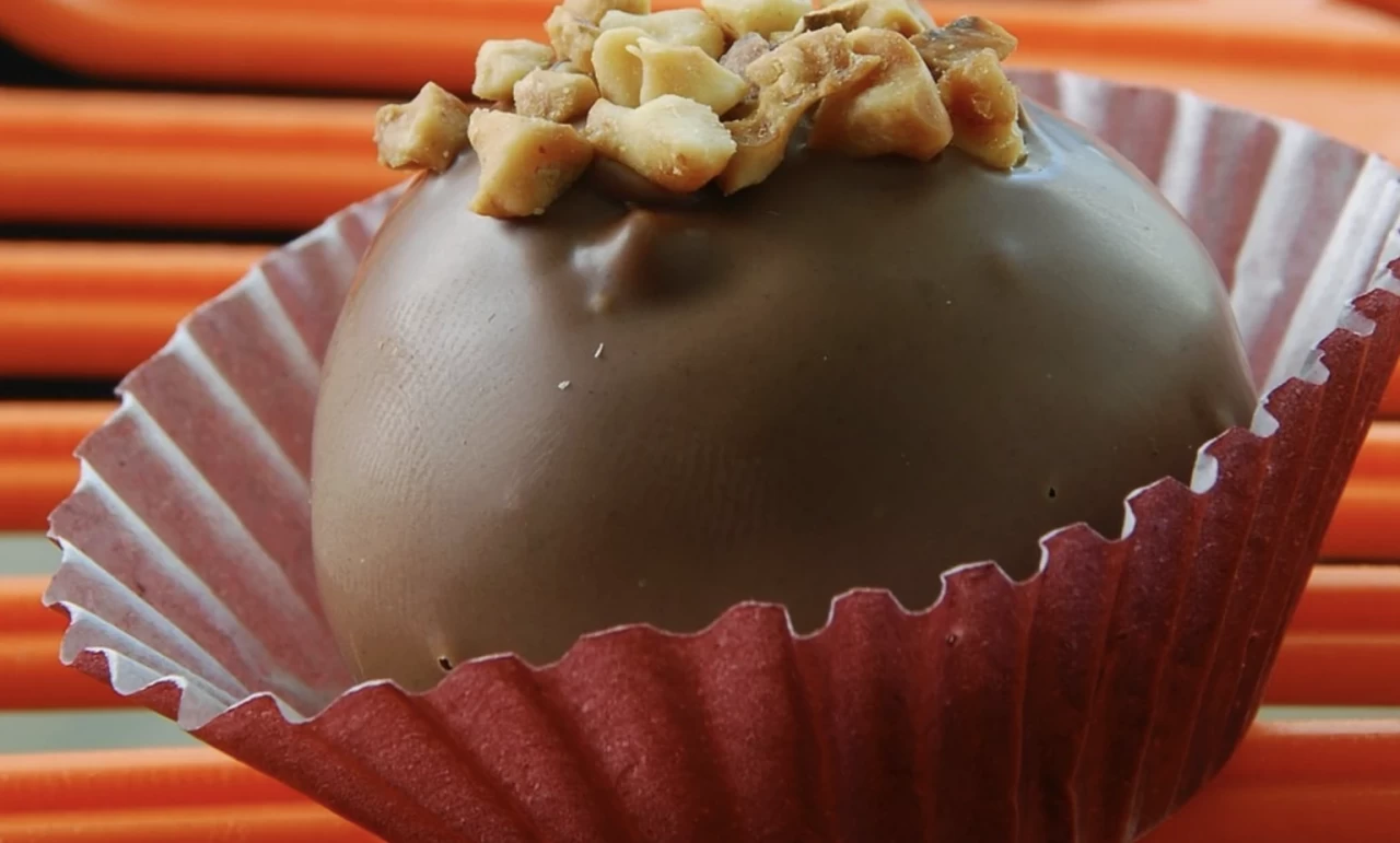 MasterChef Usulü Ev Yapımı Çikolatalı Kestane Şekeri Tarifi: Lokum Gibi Pişiyor, Dağılmıyor