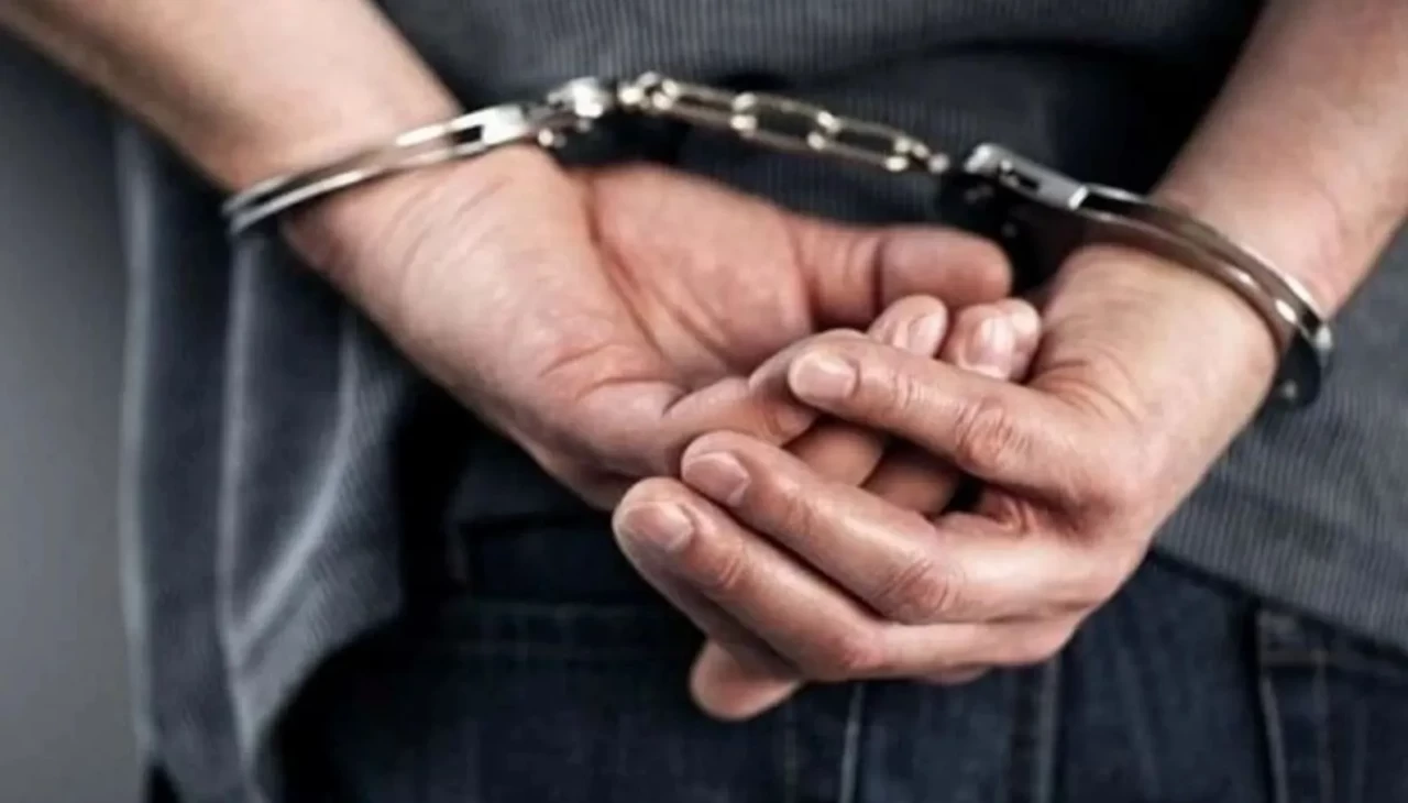 İstanbul'da suç örgütlerine yönelik operasyonlarda yakalanan 81 zanlı tutuklandı