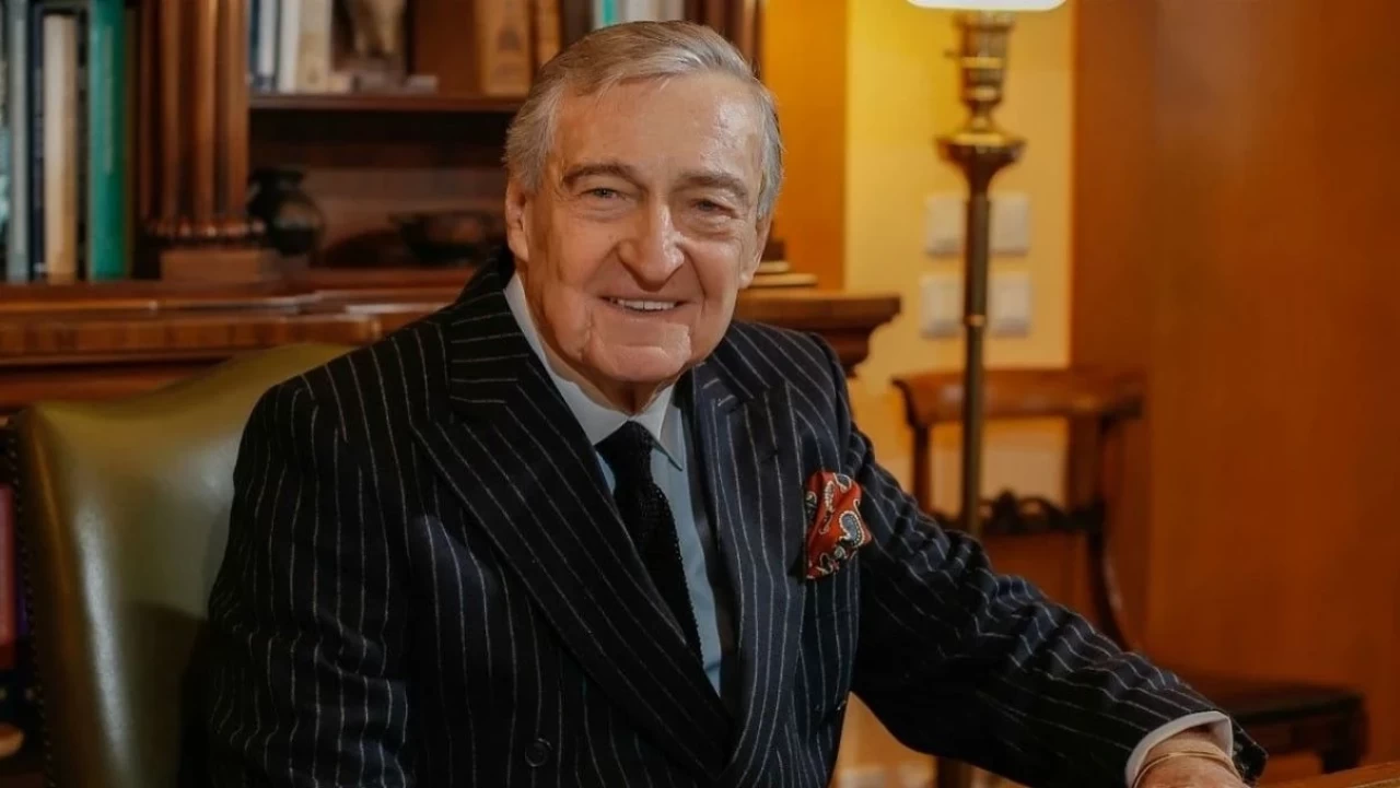 Rahmi Koç Kimdir, Kaç Yaşında ve Aslen Nereli? Türk İş Dünyasının Efsane İsmi Hakkında Merak Edilenler