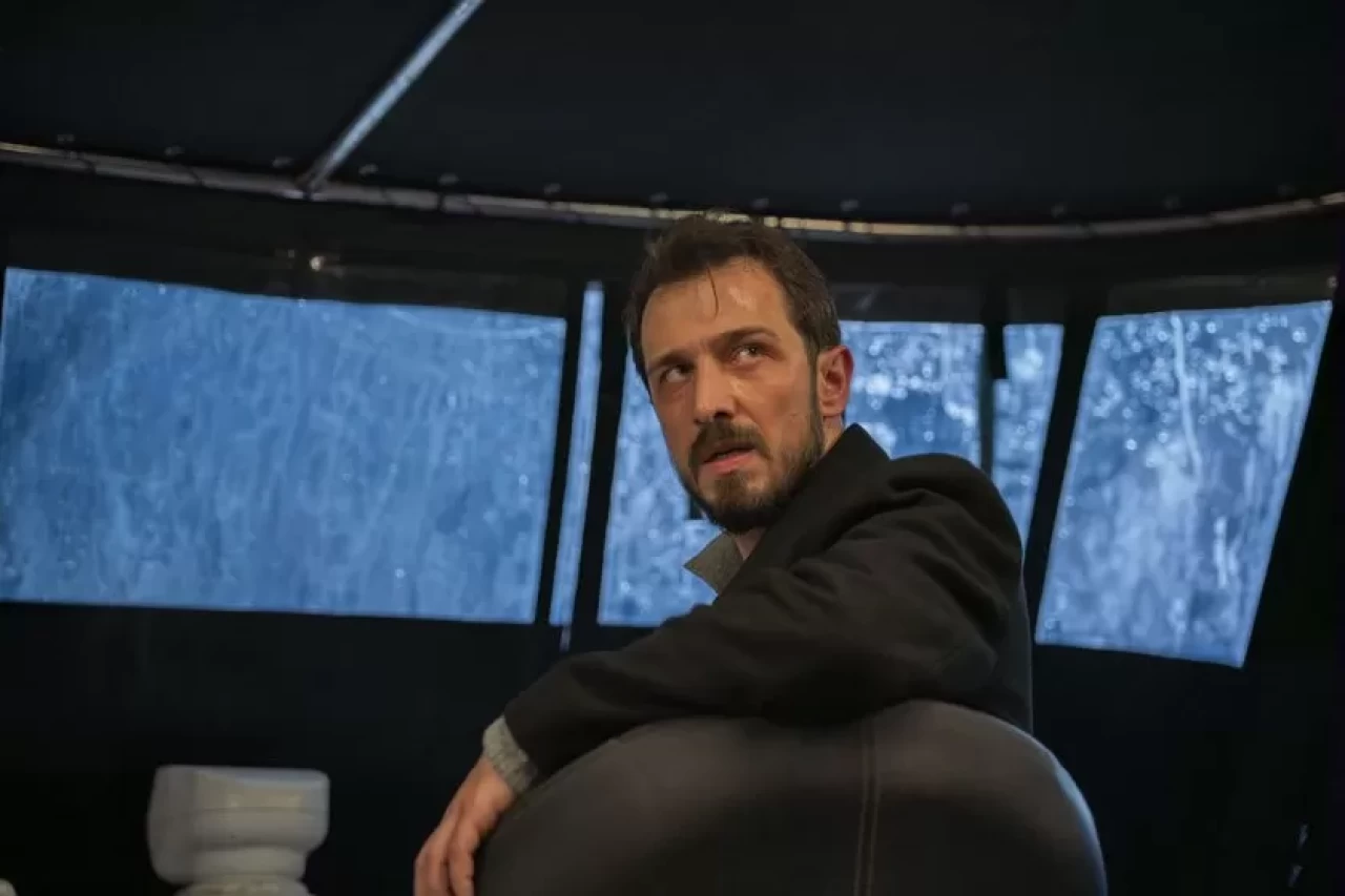 Kızılcık Şerbeti 114. Bölüm Fragmanı Yayınlandı! Son Bölümde Şok Gelişme: Ünallar’dan Biri Hayatta mı?