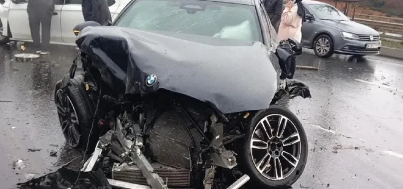 Başakşehir’de aileyi yok eden kaza: Anne ve oğlu öldü