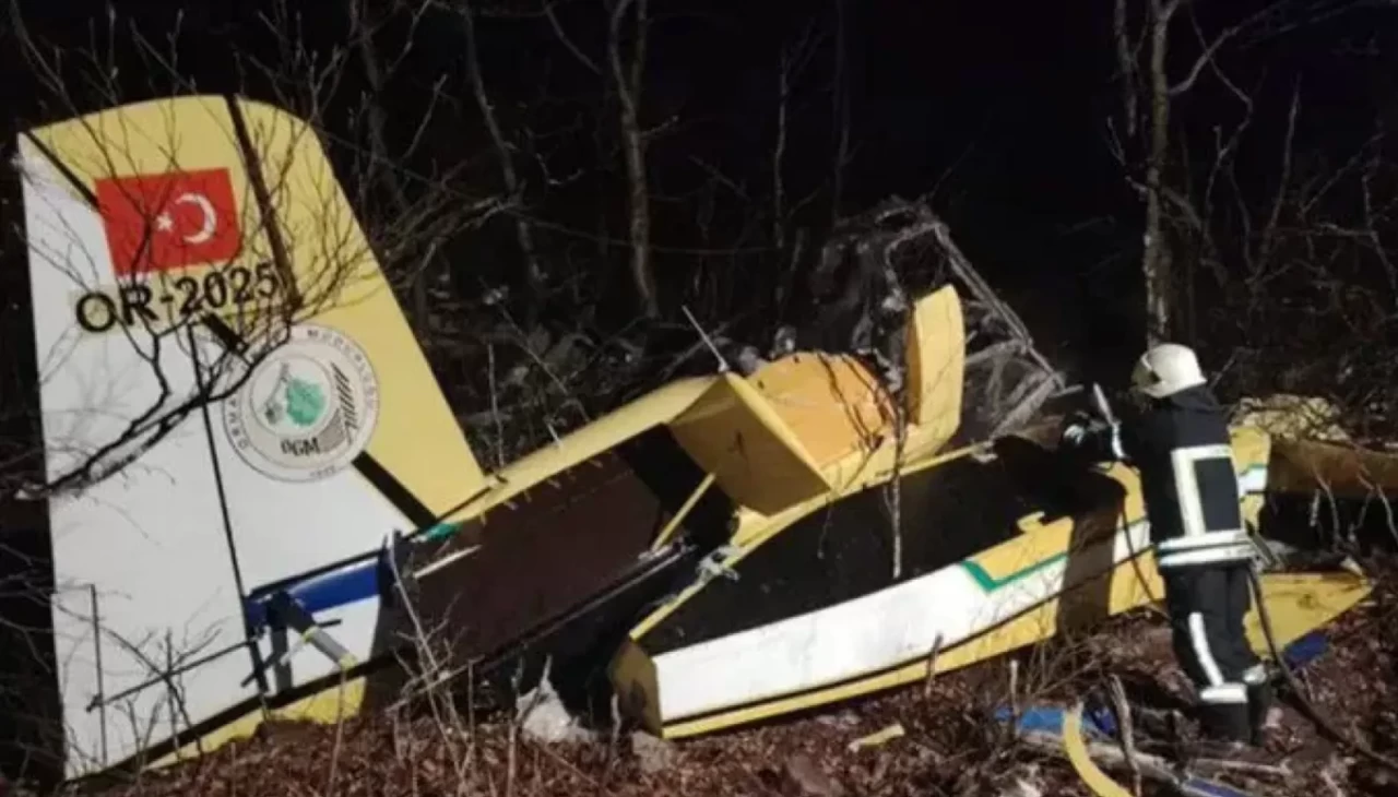 Hırvatistan’da düşen yangın söndürme uçağının şehit pilotu için siyasilerden peş peşe taziye mesajları