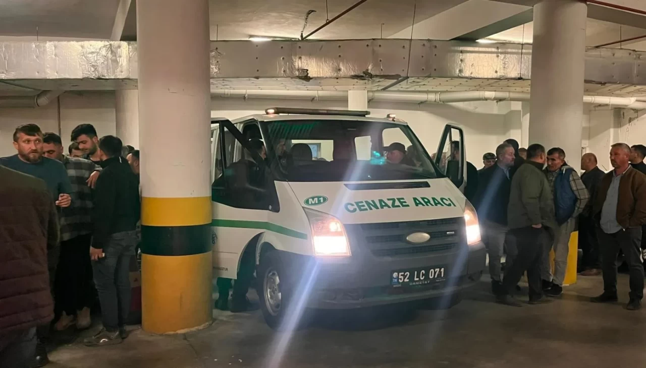 Okulda baygınlık geçiren öğrenci hayatını kaybetti