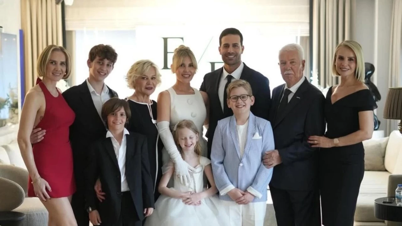 Esra Erol'un Babası Seyfi Erol Kimdir? Mesleği ve Yaşı Kaç? Detaylar Açıklanıyor