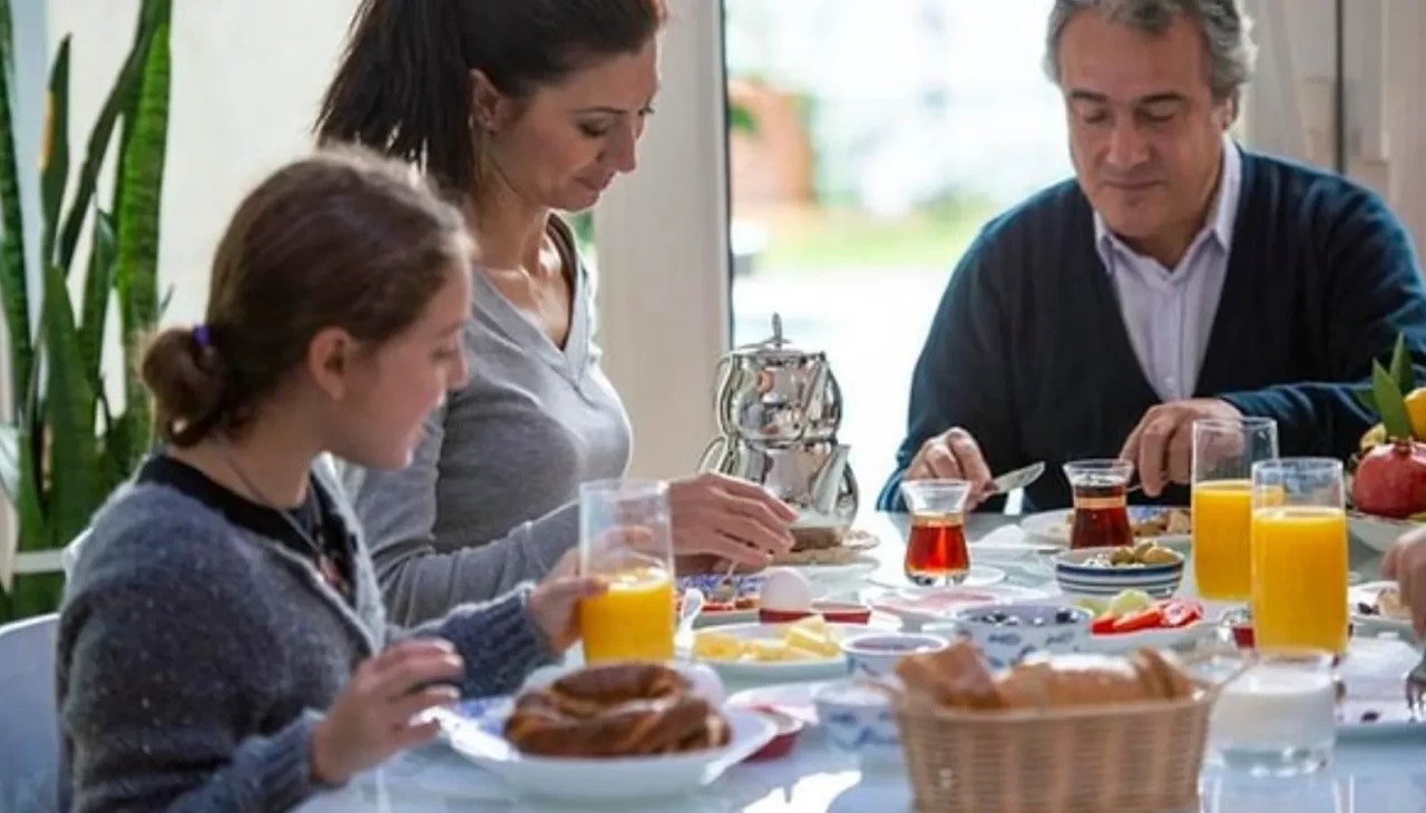 Kahvaltıda portakal suyu içenler dikkat! Sağlığı sarsan etki açıklandı