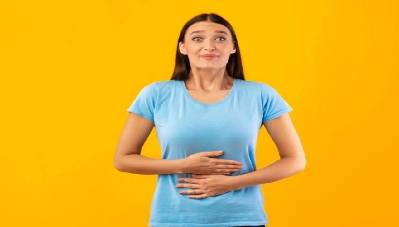 Kimse duymasın diyenlere! Karın guruldamasını bitiren 10 yöntem