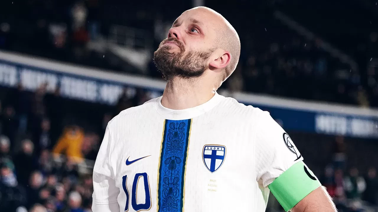 Teemu Pukki, Finlandiya Milli Takımı’ndaki 16 yıllık kariyerine duygusal bir veda etti