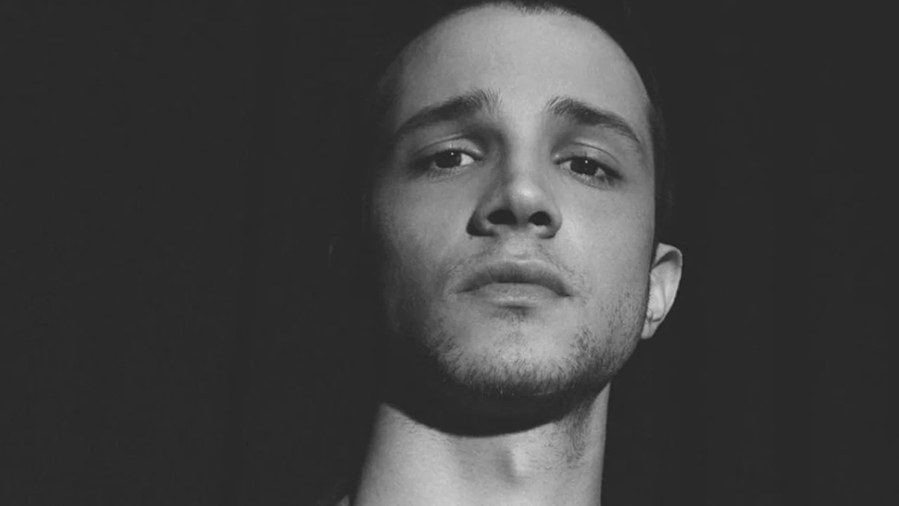 Taşacak Bu Deniz Genç Adil Arda Anarat’ı Tanıyın: Yaşı, Kariyeri ve Rol Aldığı Diziler!