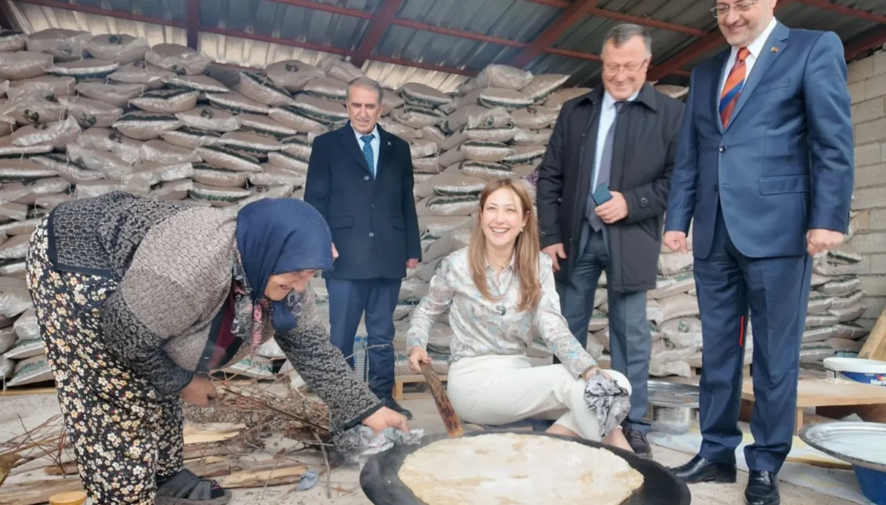 MHP'li Zuhal Karakoç, Ekinözü’nde vatandaşlarla buluştu: Saha ne diyorsa, biz oradayız